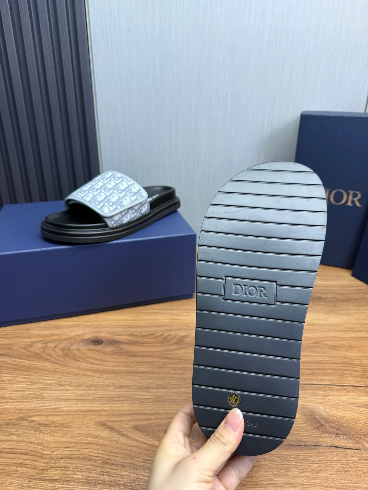 Men's shoes 💰280💰 Dior. Men's slippers 🩴Official website 1:1 production 38-45 yards 45 46 🉑️Customized original material shipped✅